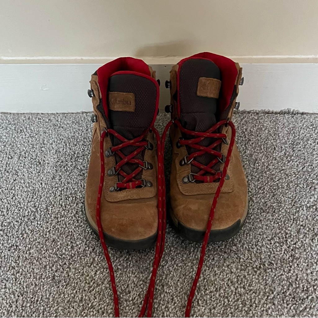 Columbia Trail Boots With Red And Tan Accents